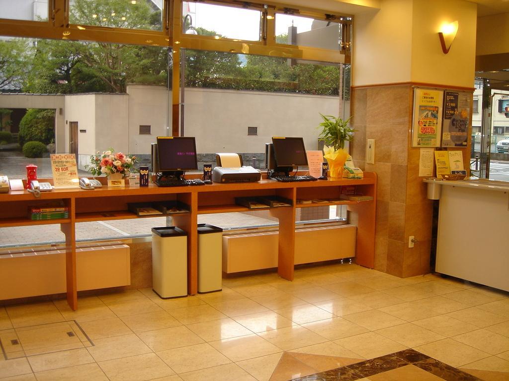 Toyoko Inn Kofu-Eki Minami-Guchi No.1 Kültér fotó